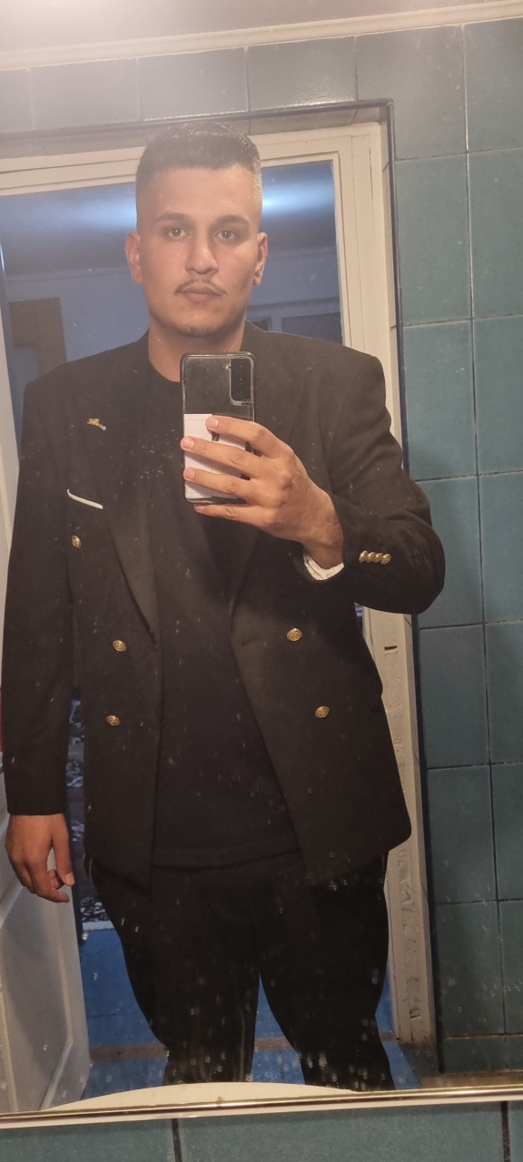 CASATORIE pe termen lung cu o doamna .... .... .... ..... ..... .....