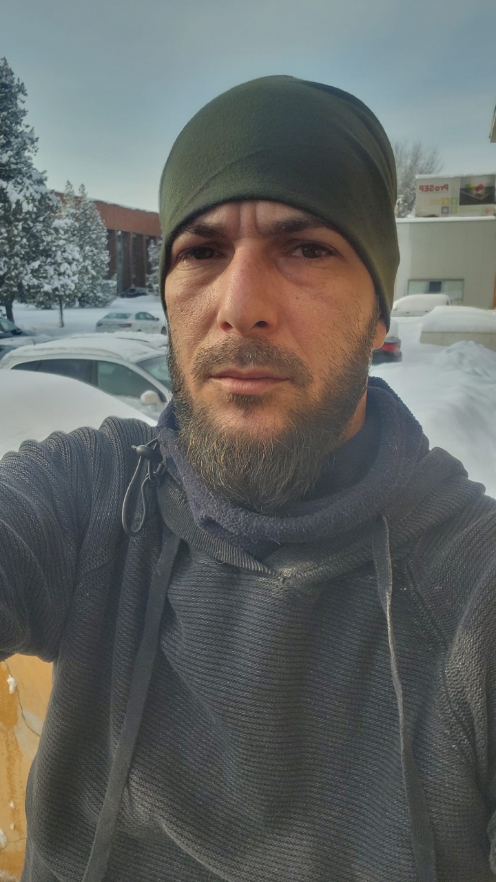 In cautarea unei persoane care stie sa iubeasca sincer