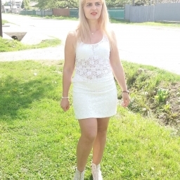 Caut prietenie căsătorie 