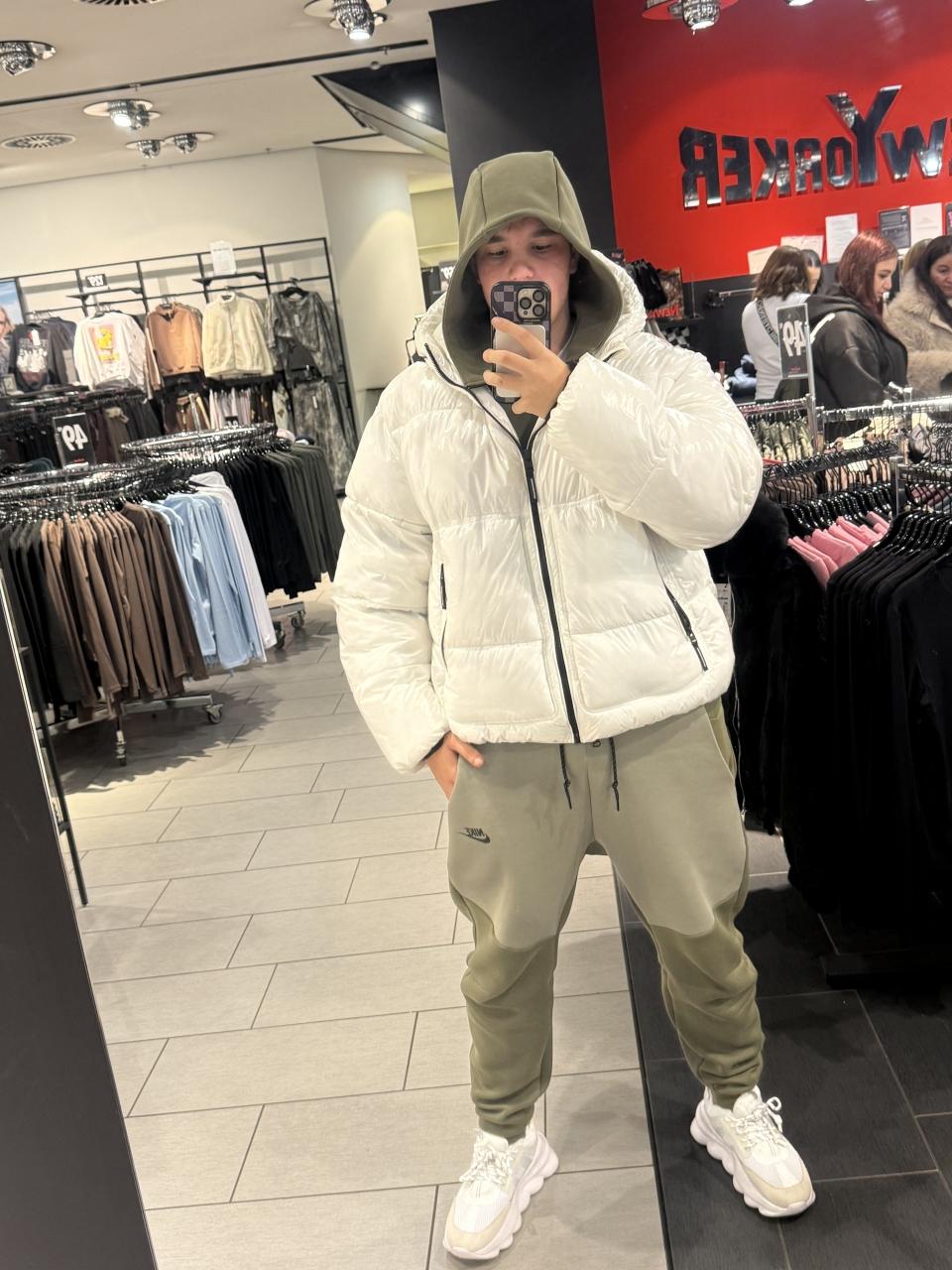 Caut o femeie sinceră care vrea o familie