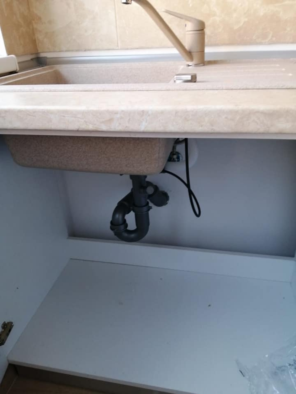 Echipa de Instalatii  Sanitare Sector 6