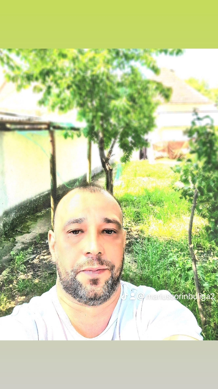 Bună, doresc să cunosc o fată pt o relație serioasa, căsătorie 