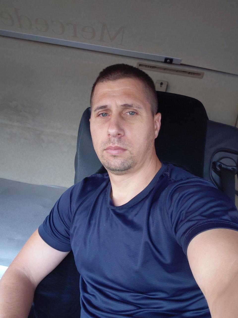 Caut fata pentru relatie serioasă