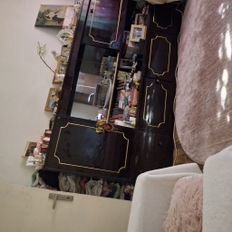 Vând apartament 2 camere parter