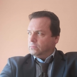 Bărbat doresc inițiere angajare în imobiliare București 