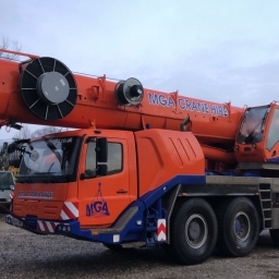 Inchiriem macara/macarale,diferite capacitati,intre 50T-200T