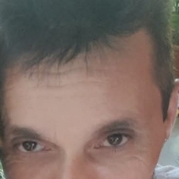 Bărbați singuri