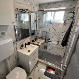 Închiriez apartament 3 camere regim hotelier-Baia Mare-ultracentral - imaginea 3