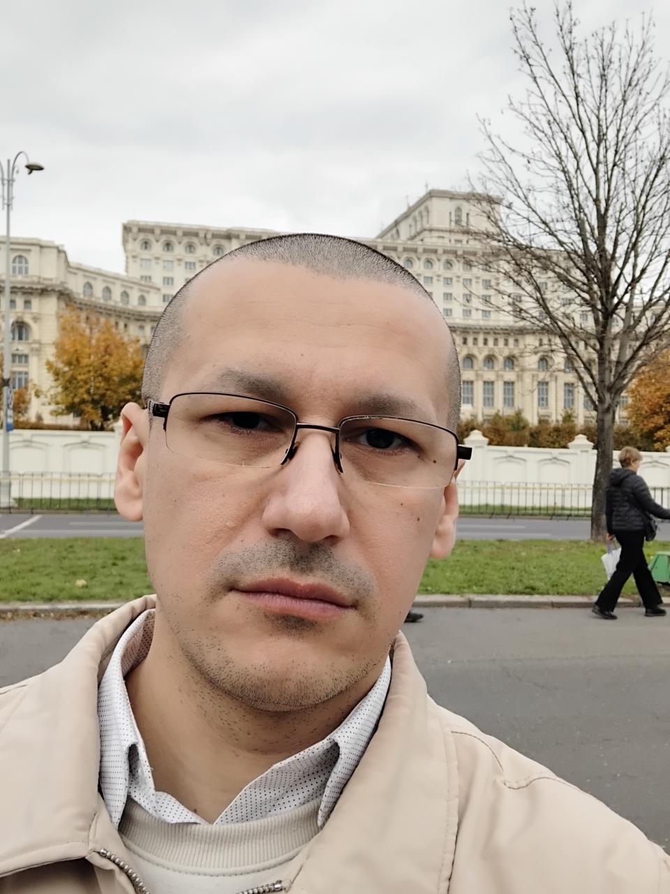 Relație de lunga durata cu doamna-domnisoara