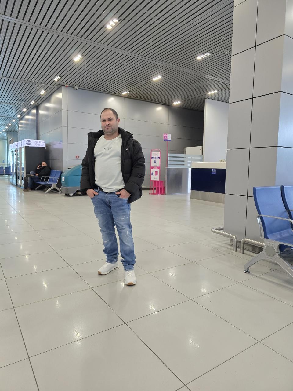 AM 36 DE ANI Sunt o persoana care nui place minciuna