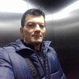 Singur 46 de ani - imaginea 2