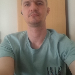 Caut o relație serioasă