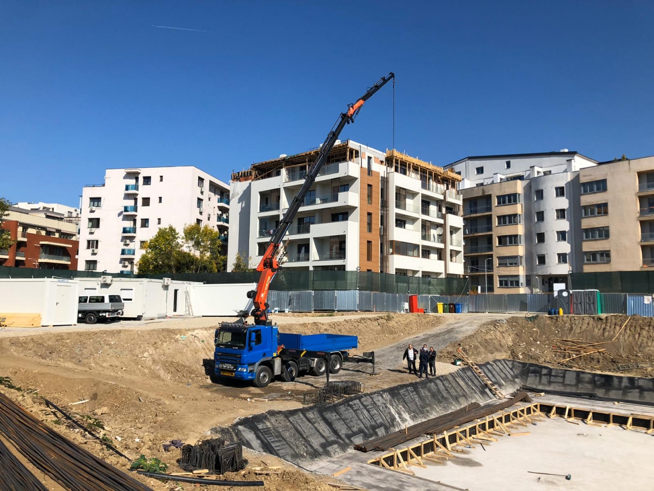 Inchiriez utilaje constructii