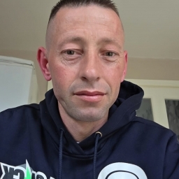 Caut o fata oentru o relatie !  - imaginea 3