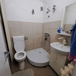 Vand apartament 4 camere Tecuci - imaginea 3