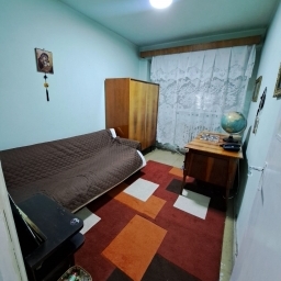 Vand apartament 4 camere Tecuci - imaginea 2