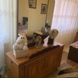 Vând. Dulap și comoda