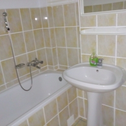 Direct proprietar inchiriez garsoniera 40.5 mp locuibili - imaginea 5