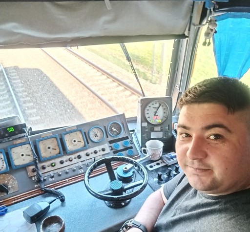 Îmi doresc să cunosc o femeie singură 