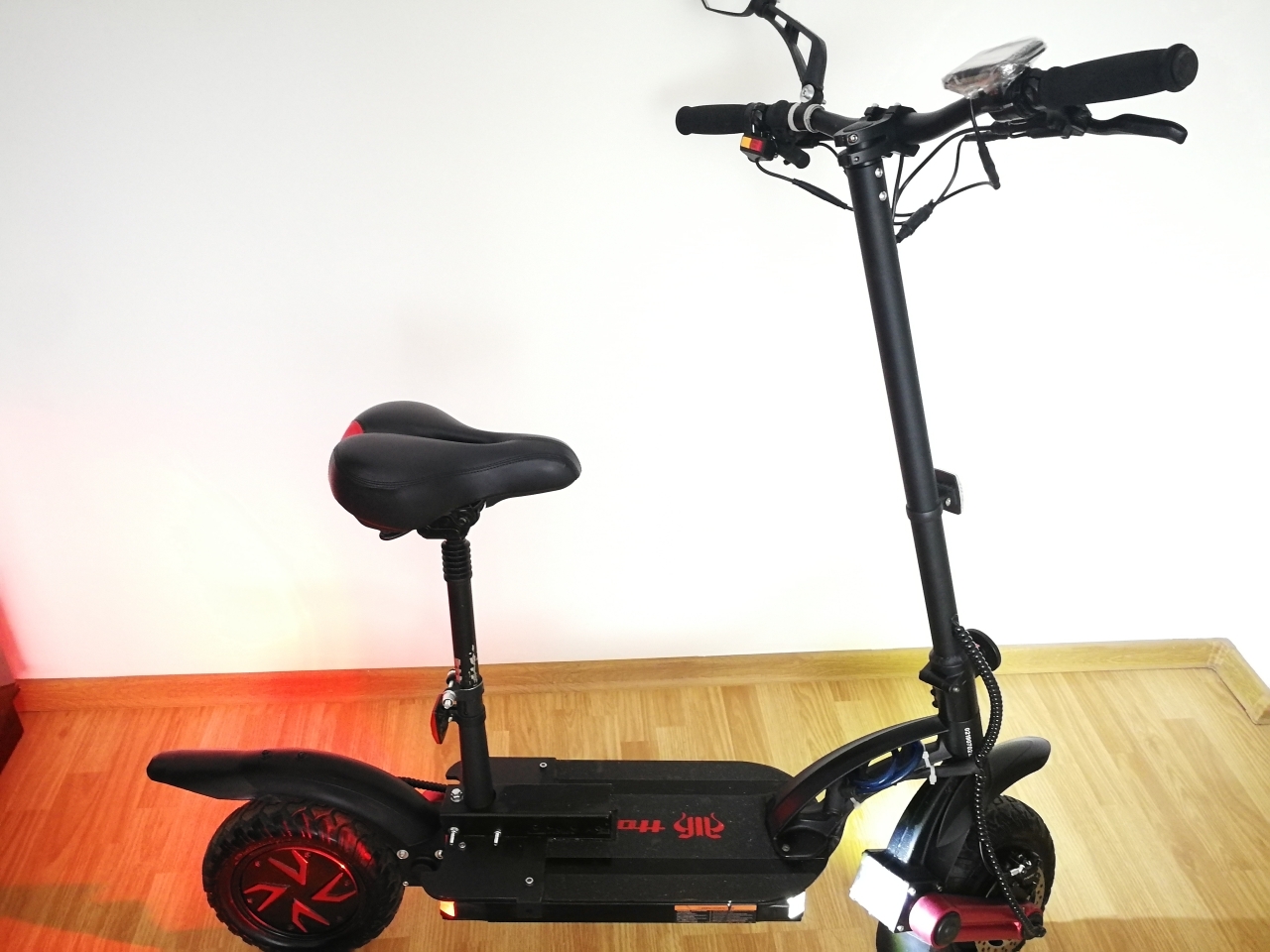 Dual moto 1200w necesita înlocuirea bateria