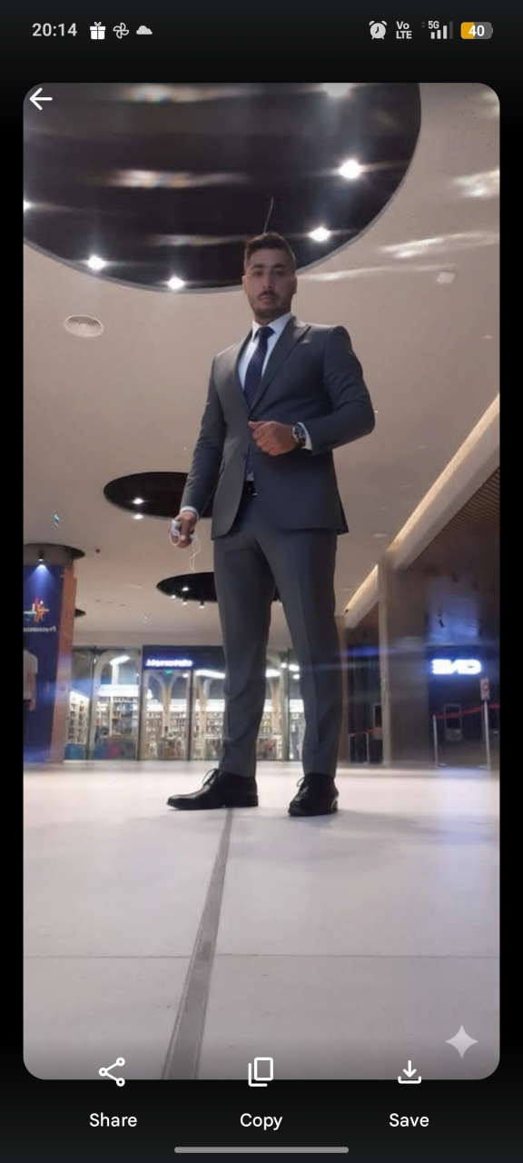 Caut o fată drăguță pentru o relație 