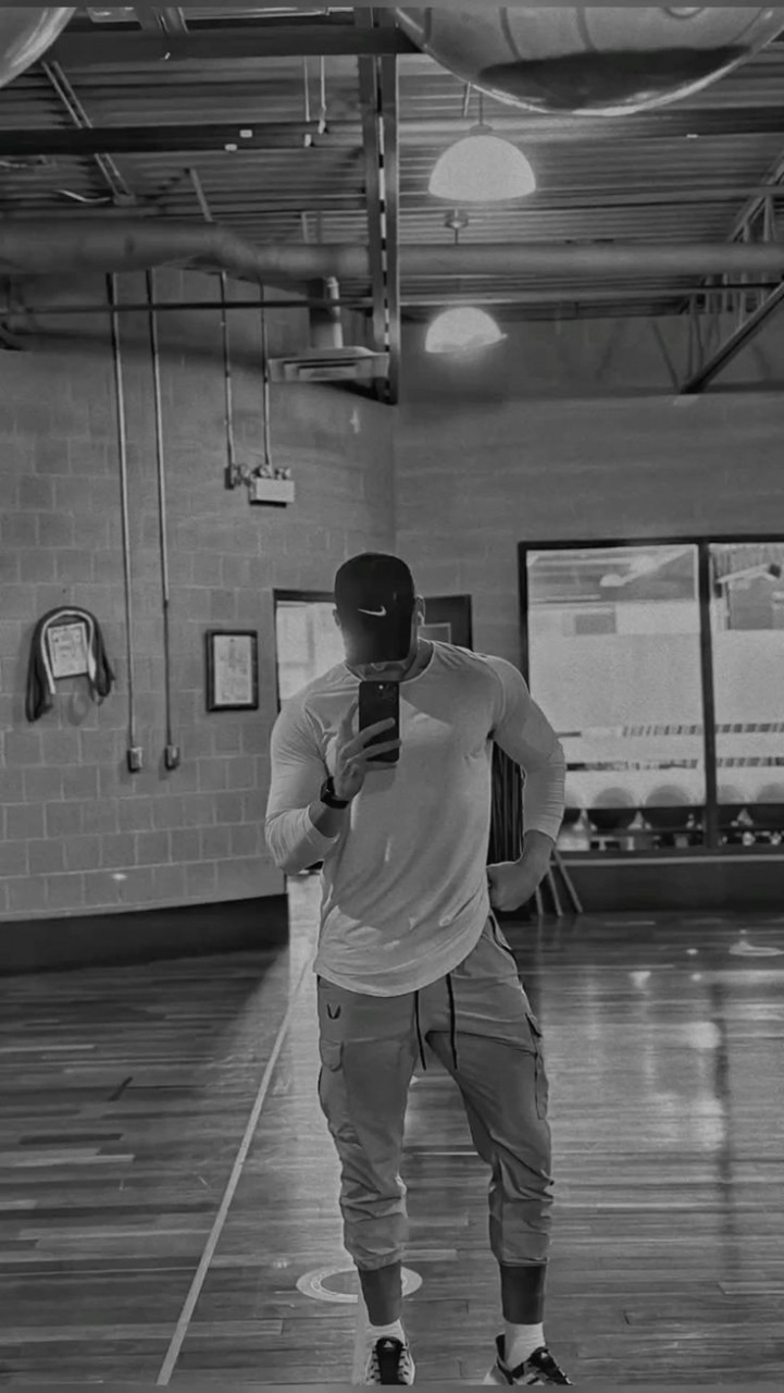 Caut relație serioasă. 