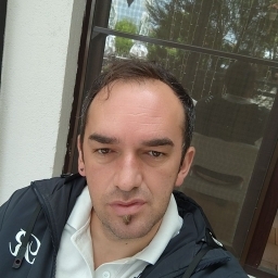 Relație serioasă/căsătorie 