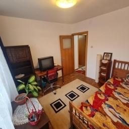 Particular inchiriez 3 camere Politehnica