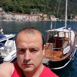 Caut o fata pentru a construi o familie