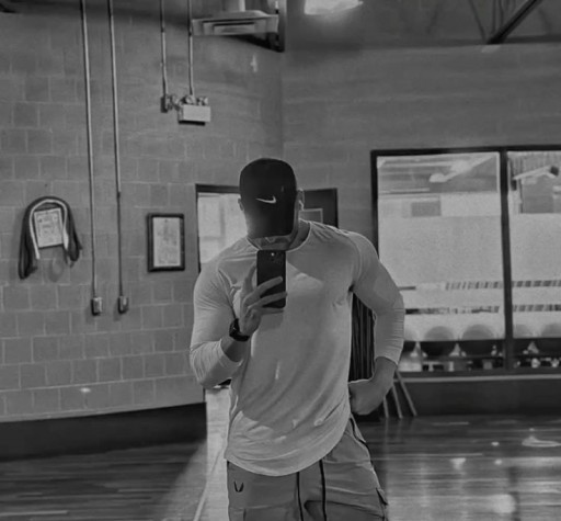 Caut relație serioasă. 