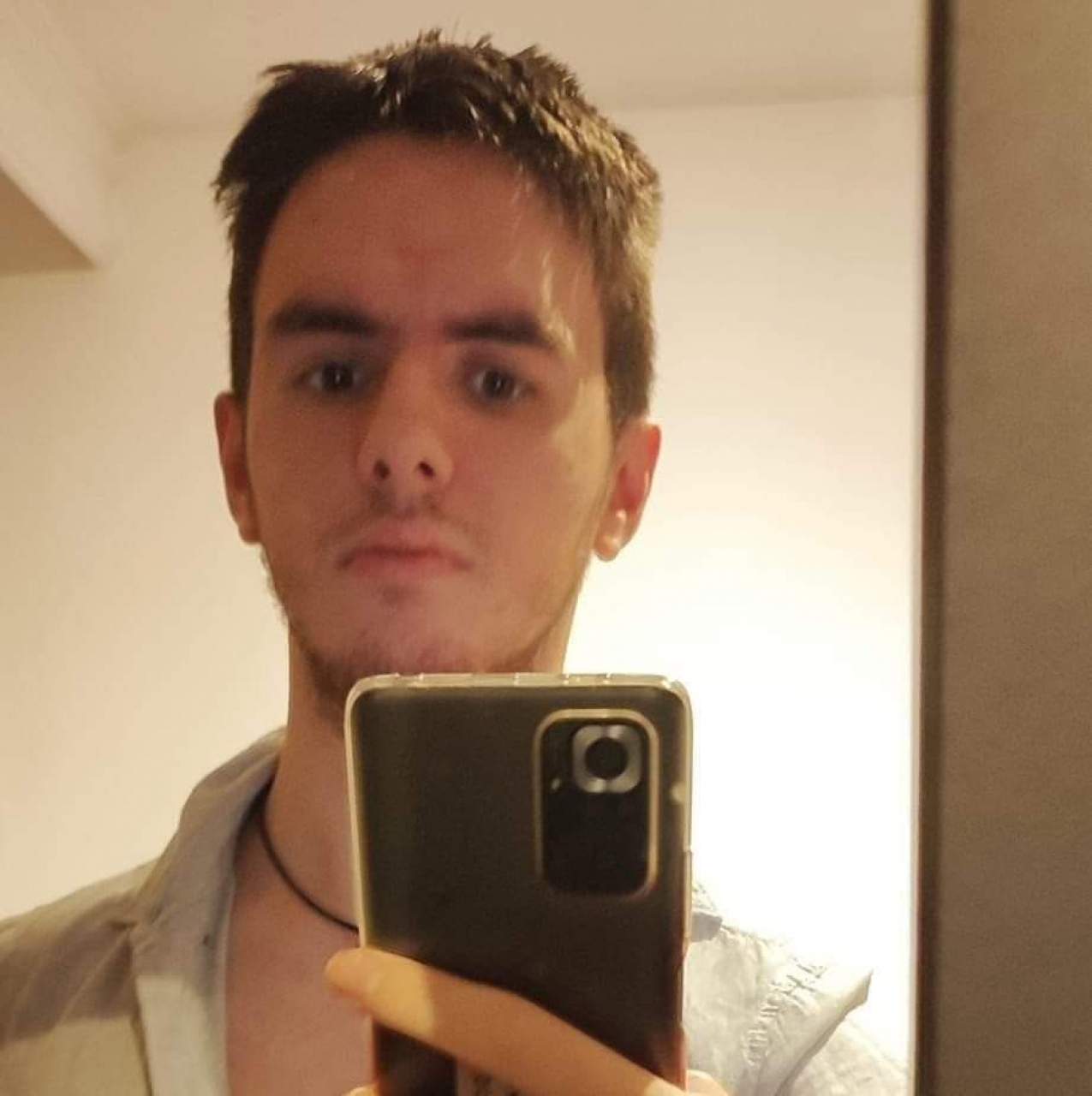 Bărbat caută iubirea