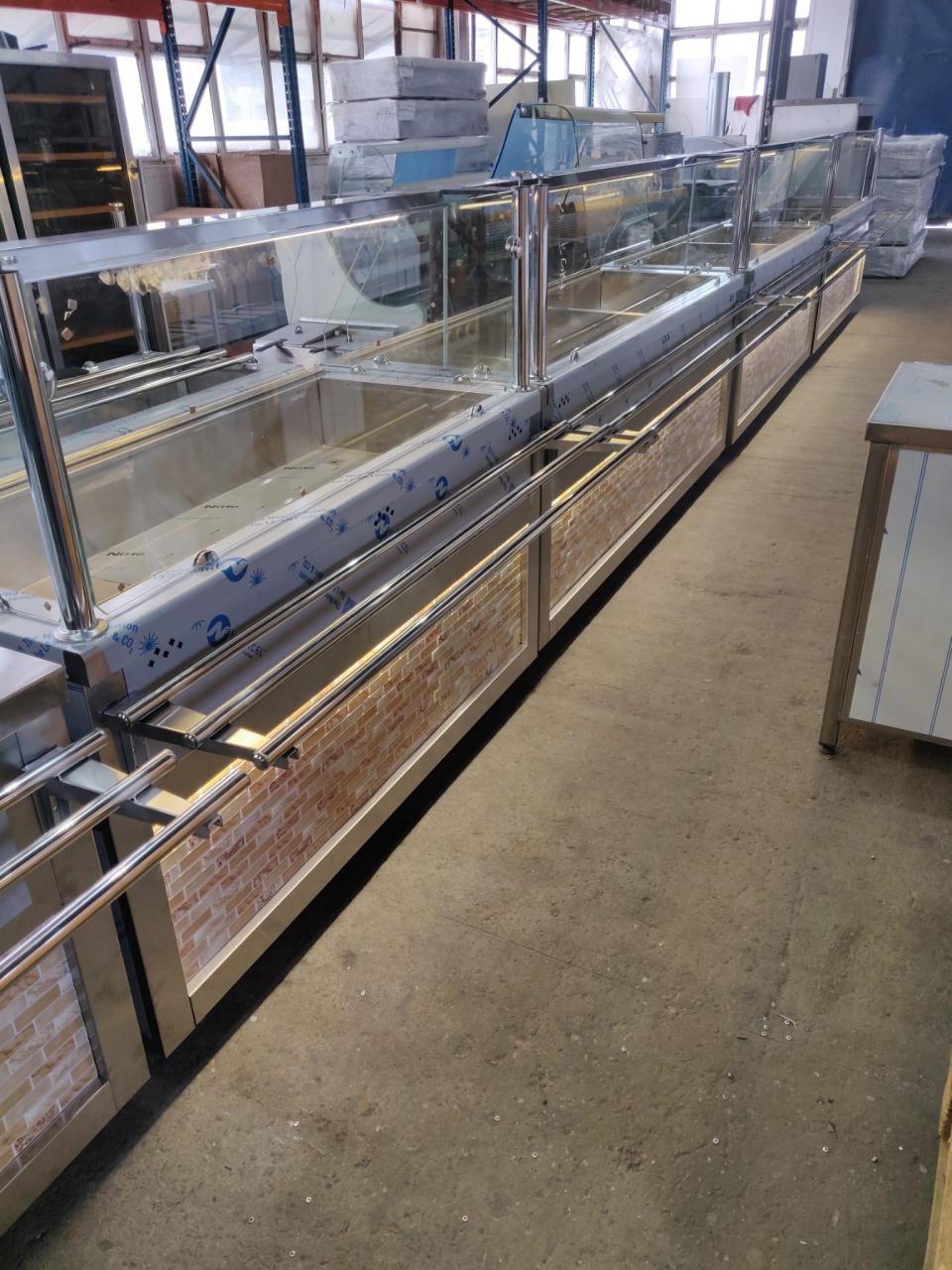 Vitrine autoservire / Linie autoservire / Vitrina bain marie