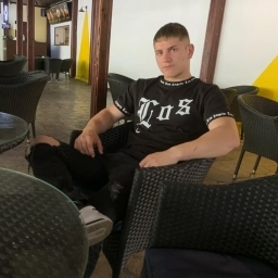 Caut o relație serioasă din jud Iași❤️