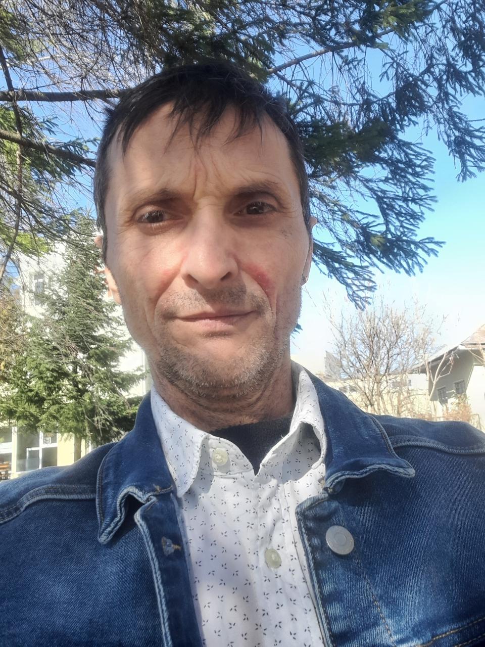 Matrimoniale femei și barbati