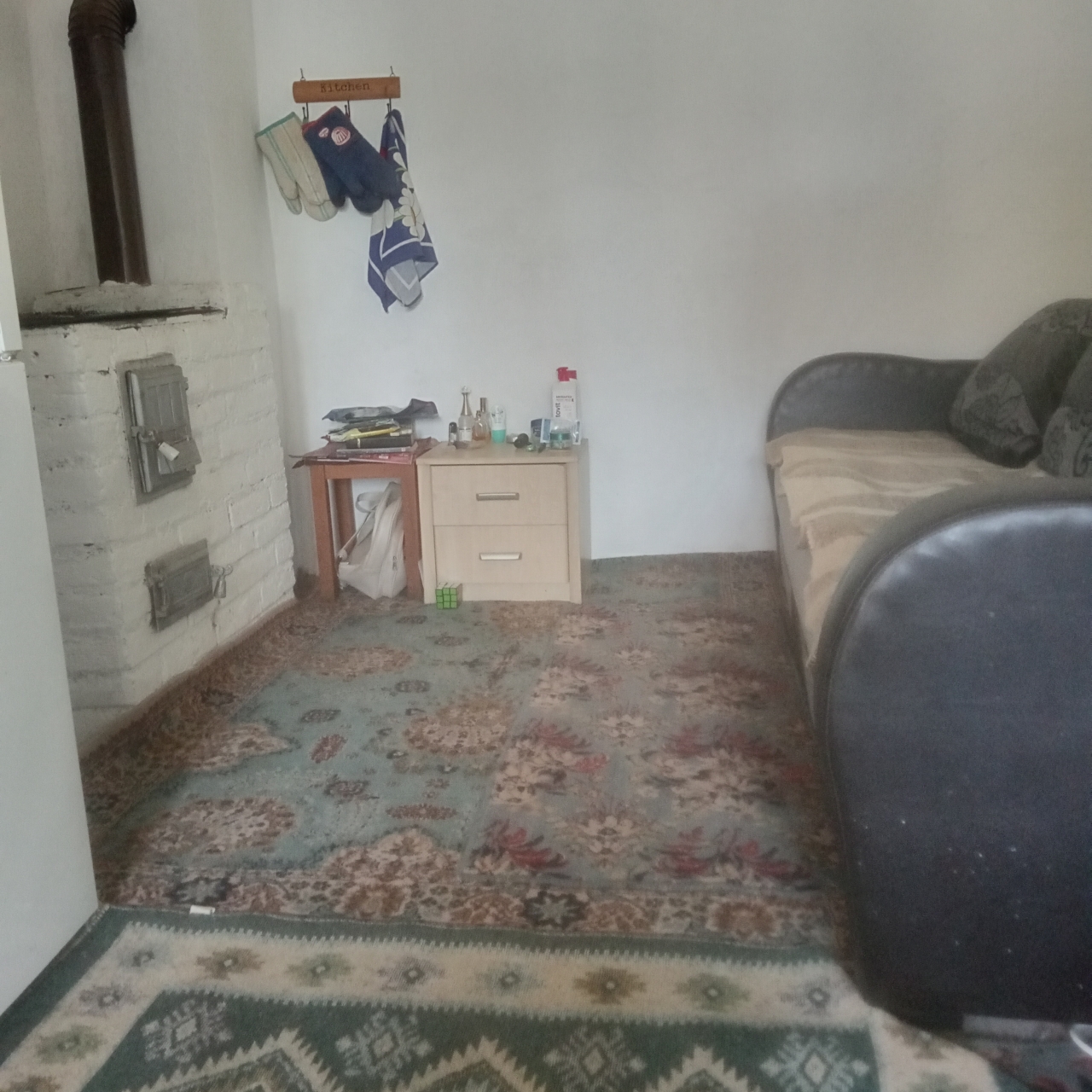 Casa de vacanță la munte în jud Hunedoara 