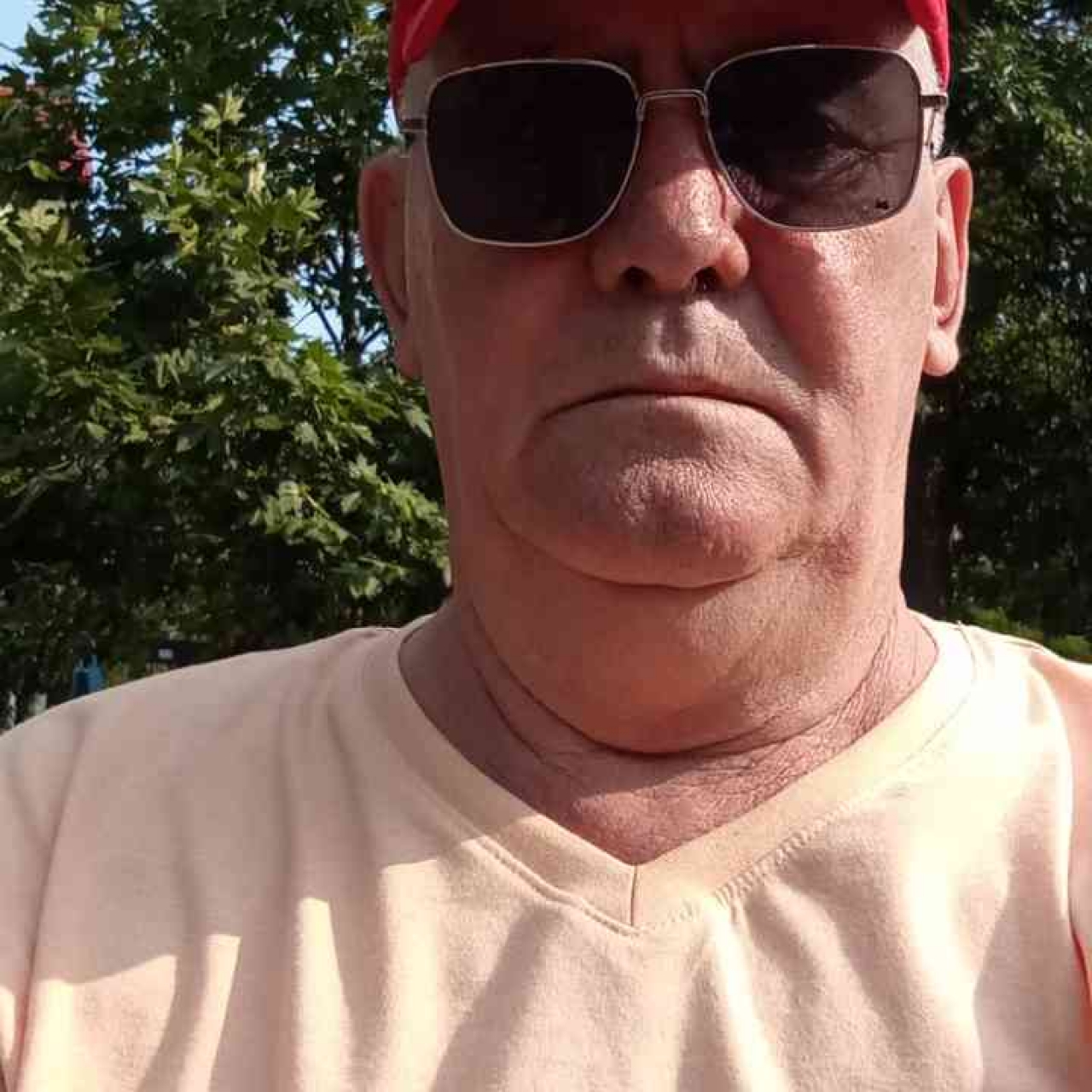 Domn, caut o doamna