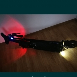 Scuter Electric Cu încărcător - imaginea 2