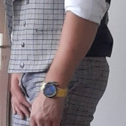 Buna caut o fata singura fara obligații 