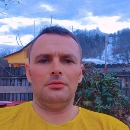Caut o doamna pentru o relație serioasă căsătorie