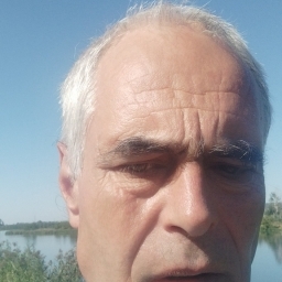 Căsătorit, separat de soție, caut relație cu o doamnă - imaginea 3
