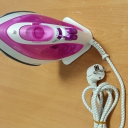 Vând Fier de Călcat cu Abur BRAUN SI3030PU, 2300 W - imaginea 5