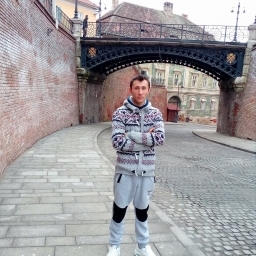 Doresc relație serioasa 