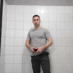 Caut relație  serioasă  cu o fata - imaginea 4